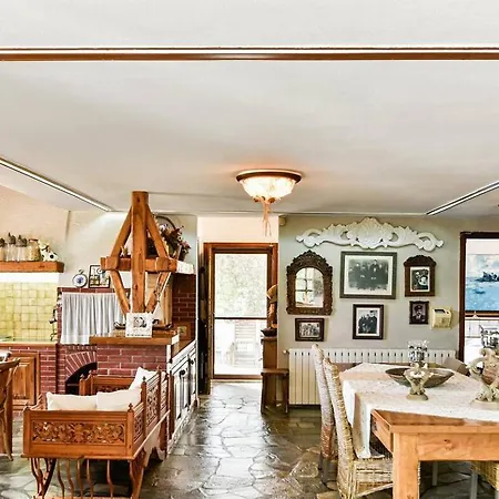 Villa Azure Coast Seafront Retreat *
