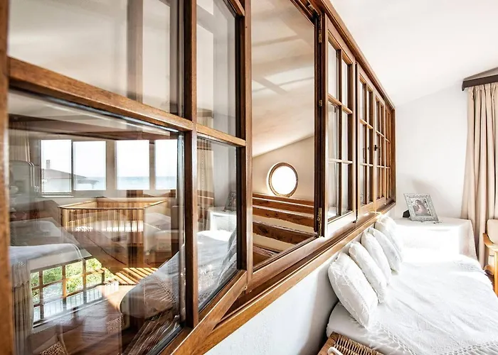 Azure Coast Seafront Retreat Mola Kalyva