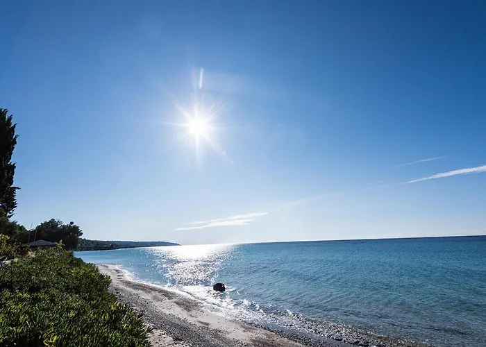Azure Coast Seafront Retreat Mola Kalyva